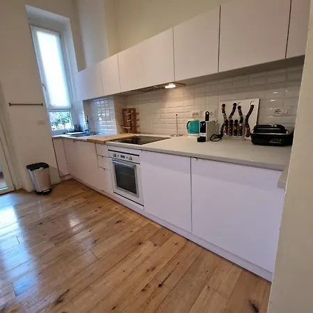 Apartment Bilocale Moderno Viale Umbria Mailand