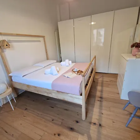 Bilocale Moderno Viale Umbria Apartment